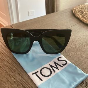 Toms sunglasses